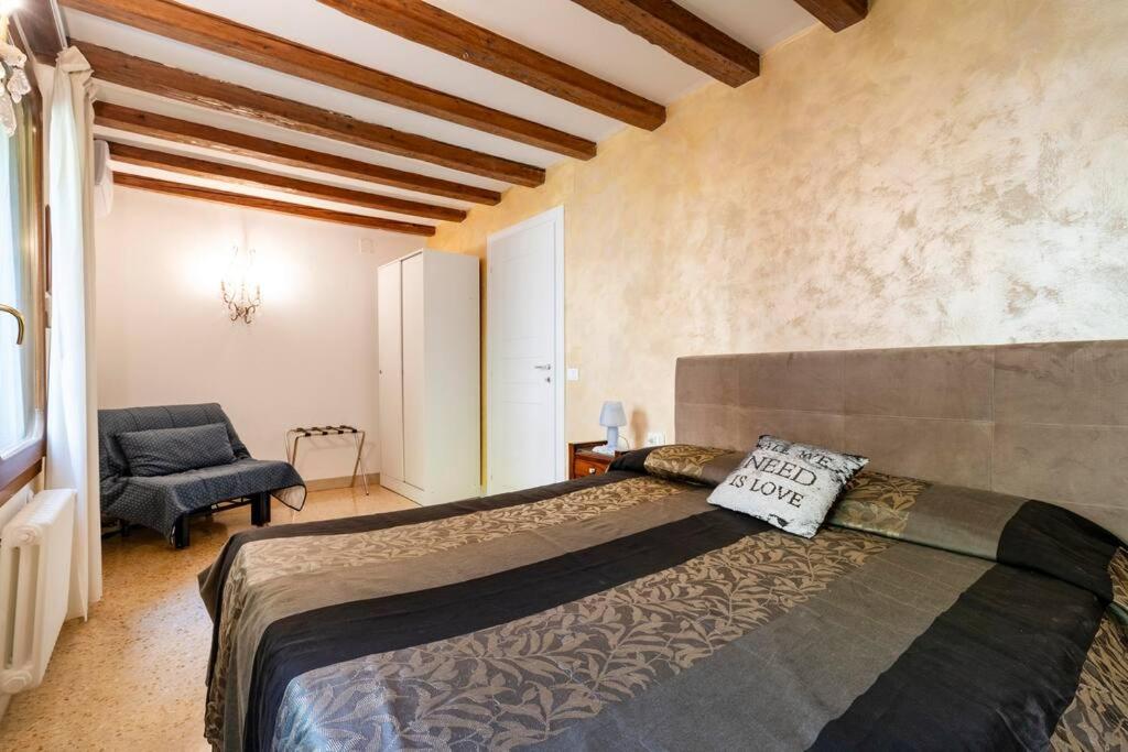 Ca' Mandorla 027042loc09523 Appartamento *